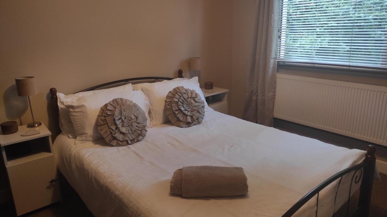 Hotel Retreat By The Feale, Finuge à Listowel Extérieur photo